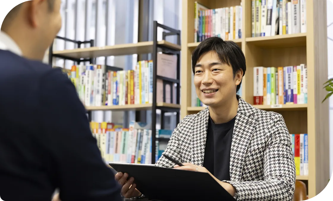 幅広いサービス体制から得られる豊富な実務経験